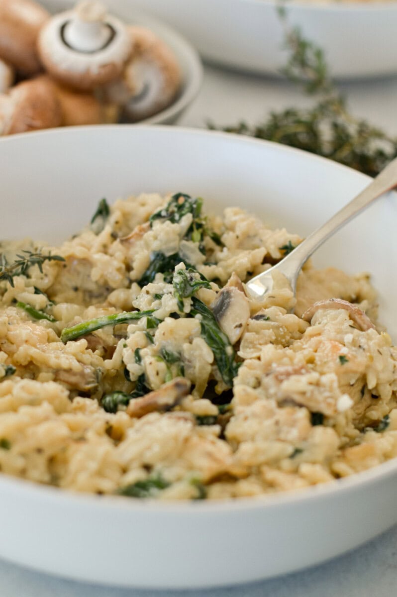 One-Pan Creamy Mushroom Chicken & Rice: Your Cozy Dinner